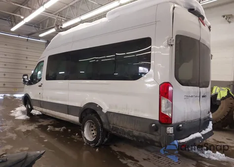 2018 Ford Transit z USA, uszkodzony, nr VIN 1FBVU4XM0JKA11259